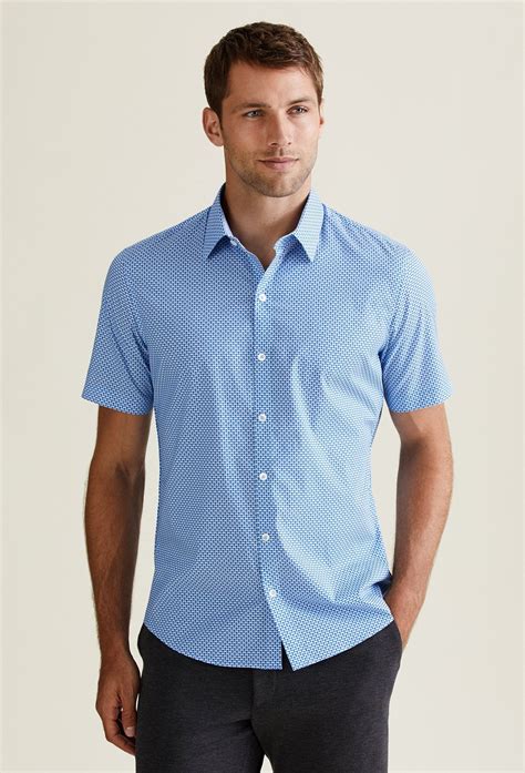 lightweight button down shirt men.